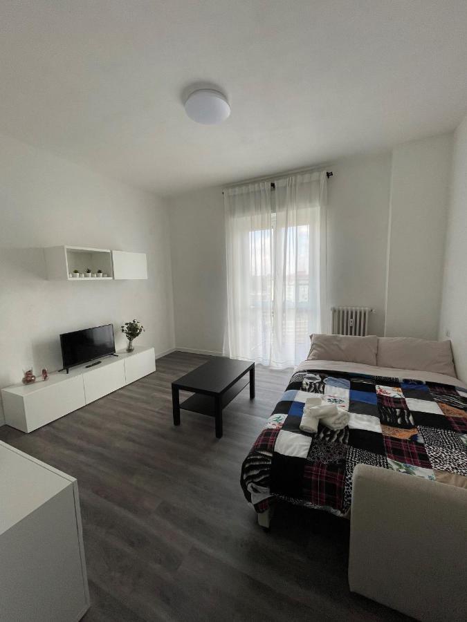 Apartment Exphome *
