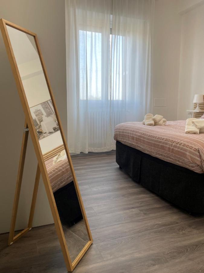 Exphome * Novate Milanese